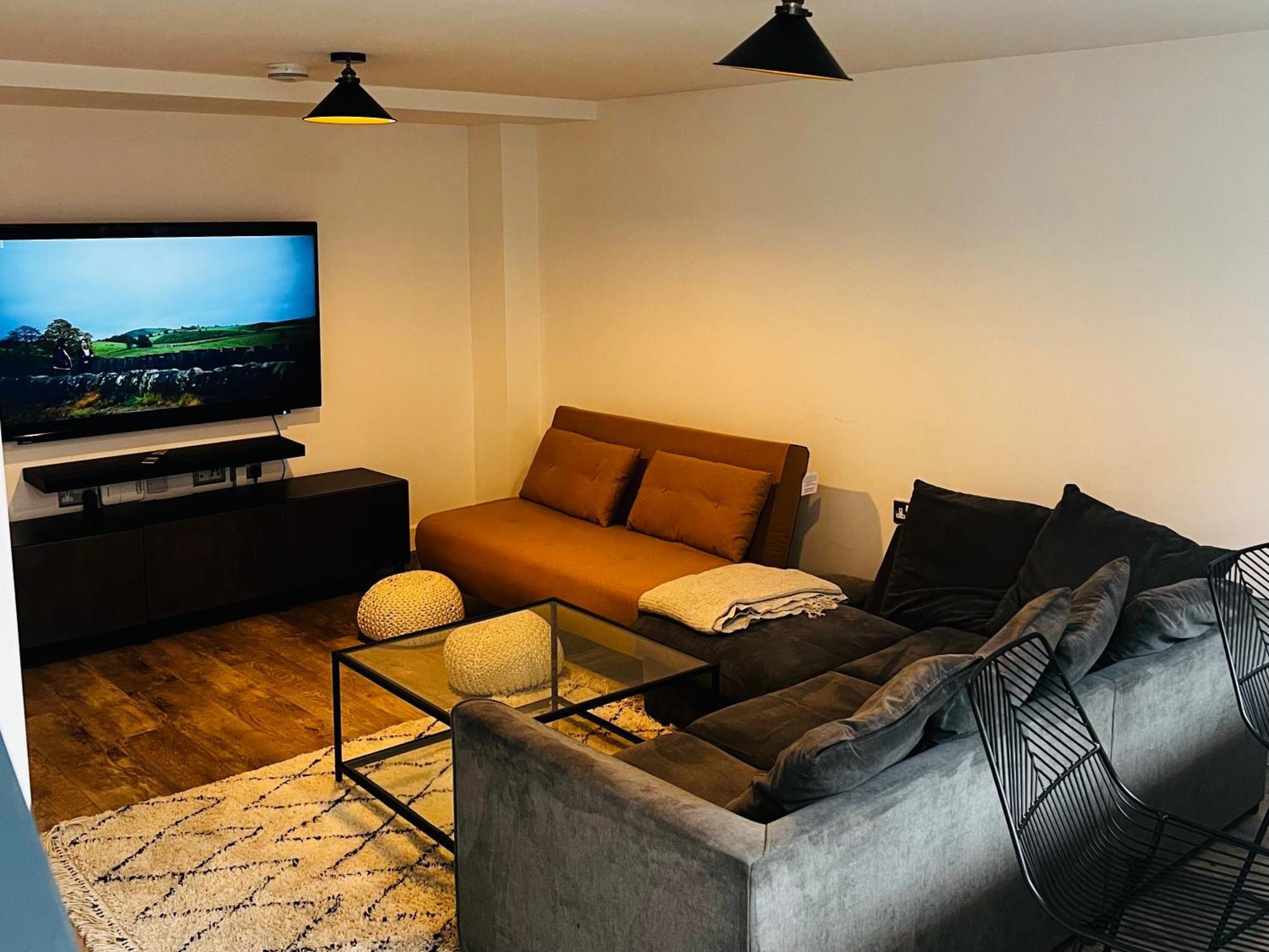 Luxurious 1-Bedroom With Parking Birmingham Dış mekan fotoğraf